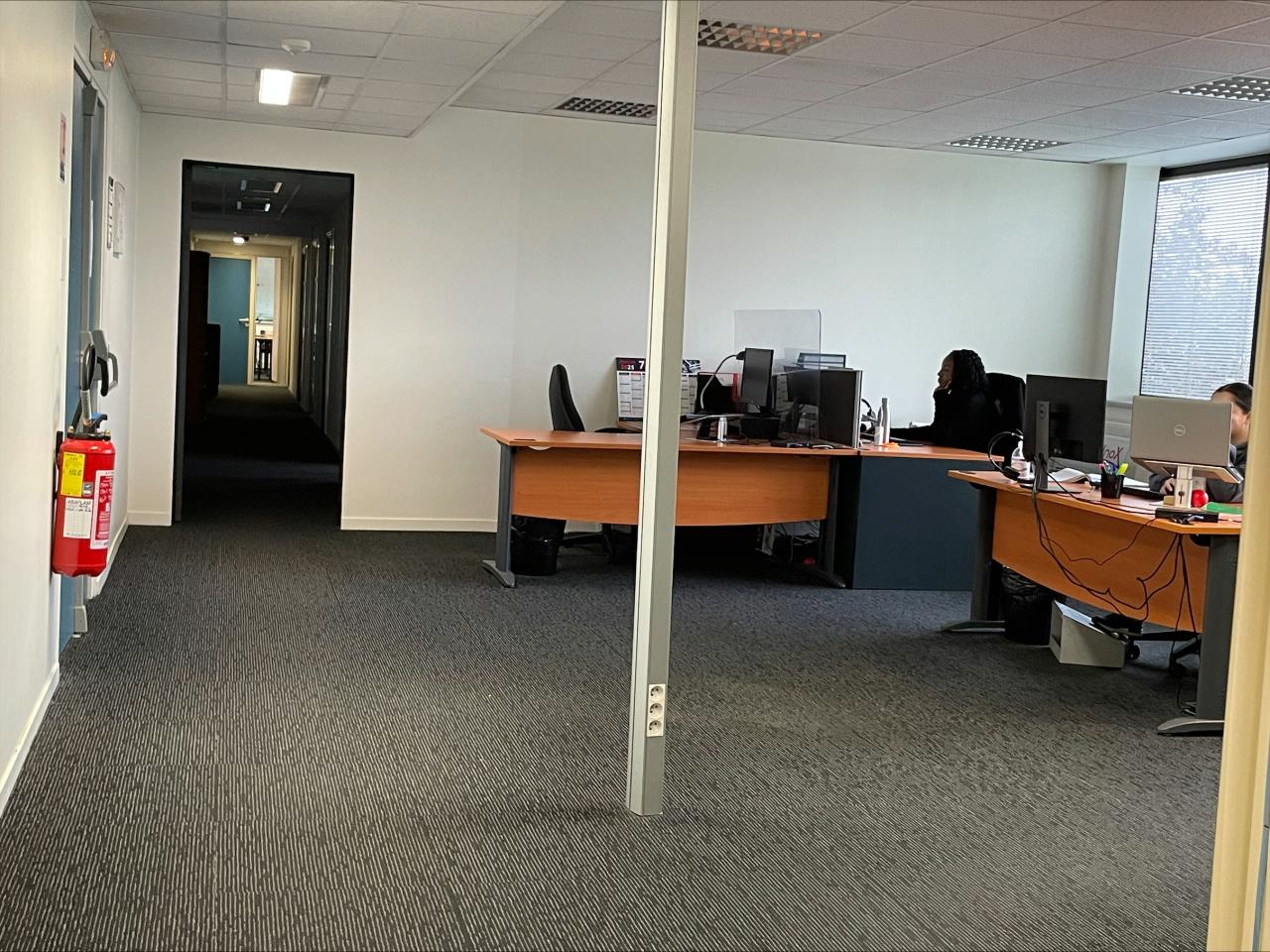 Location bureau Cergy Val-d'Oise OLBUR2310795 22