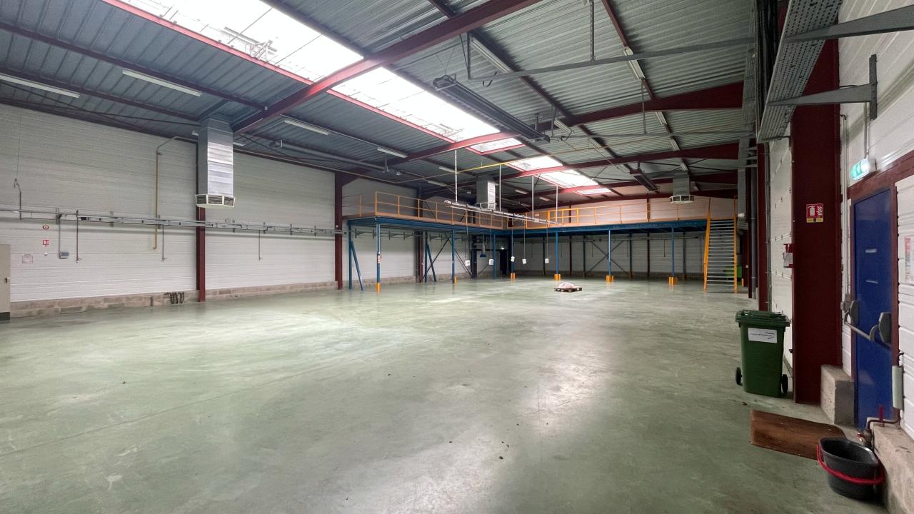 Vente local d'activité Saint-Germain-de-la-Grange Yvelines OVACT2533045 6