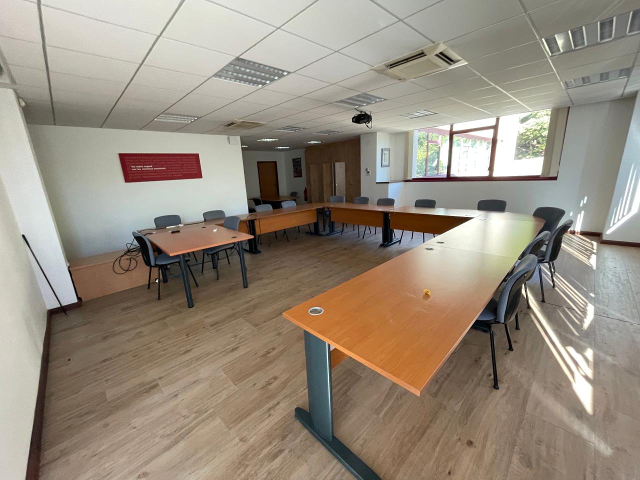 Vente local d'activité Vallauris Alpes-Maritimes OVACT2640414 17