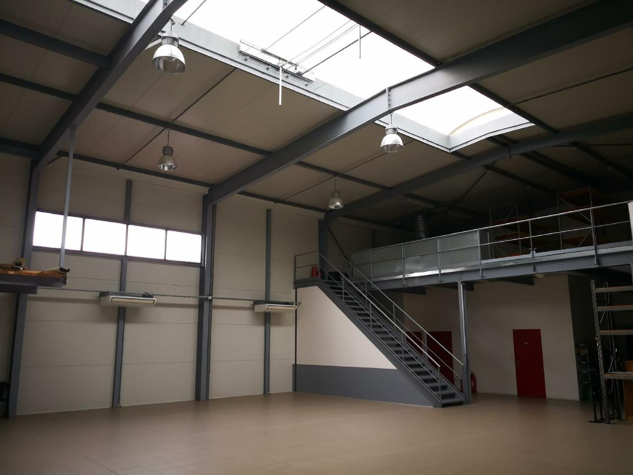 Location local d'activité Dourdan Essonne OLACT2424866 5