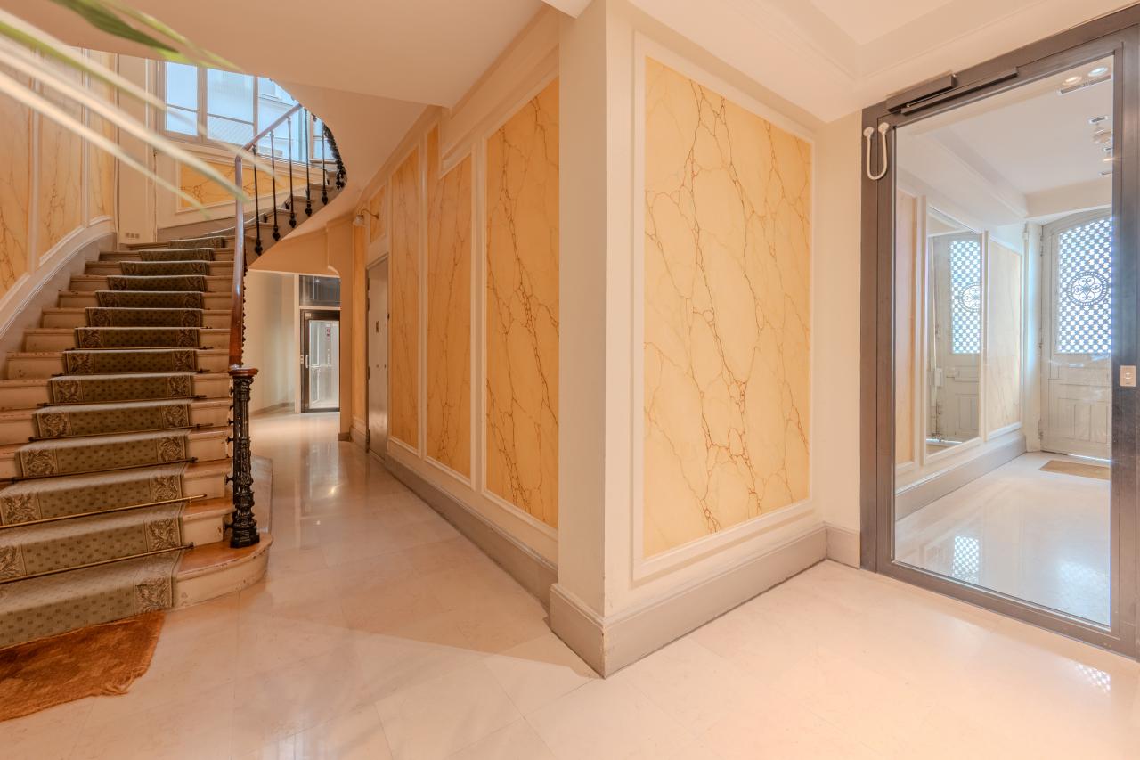 Location bureau Paris OLBUR2643230 1