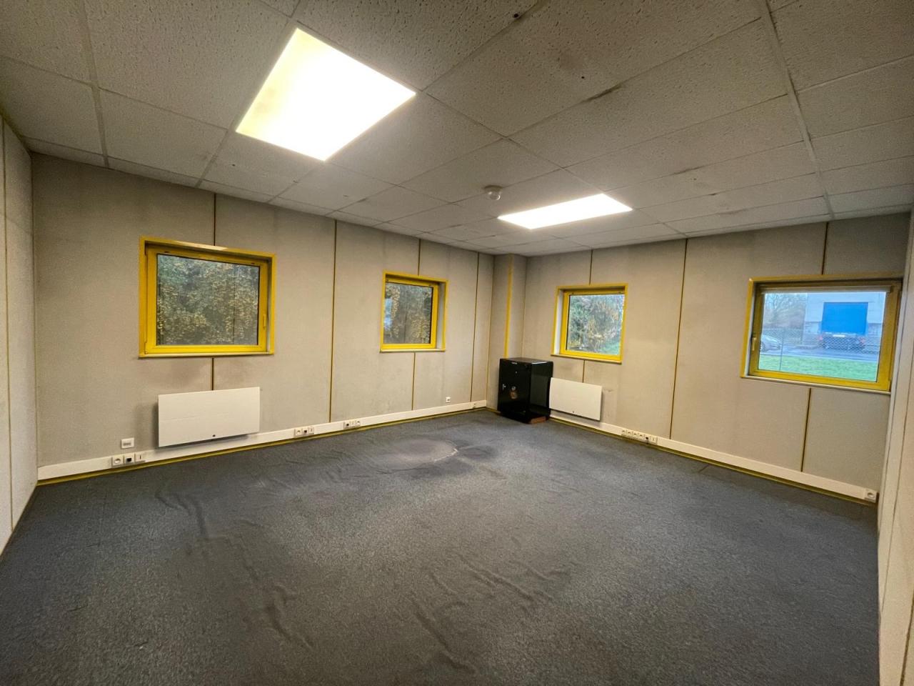 Vente local d'activité Neuville-en-Ferrain Nord OVACT2537398 1