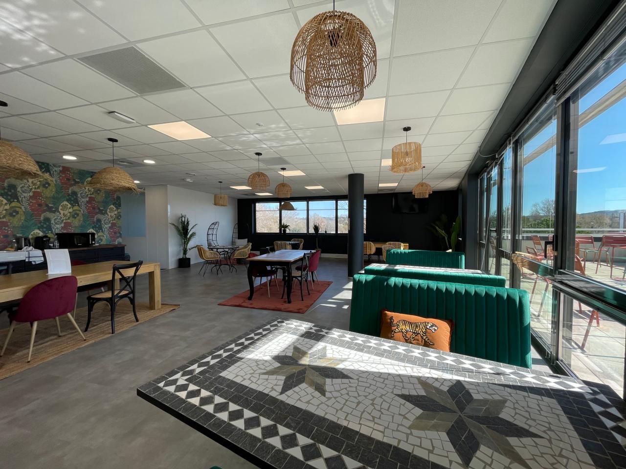 Location coworking Aix-en-Provence Bouches-du-Rhône OLBUR2318255 8