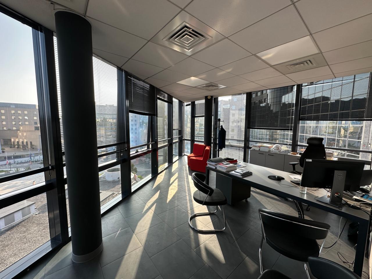 Location bureau Nice Alpes-Maritimes AOLBUR2426843_2 13