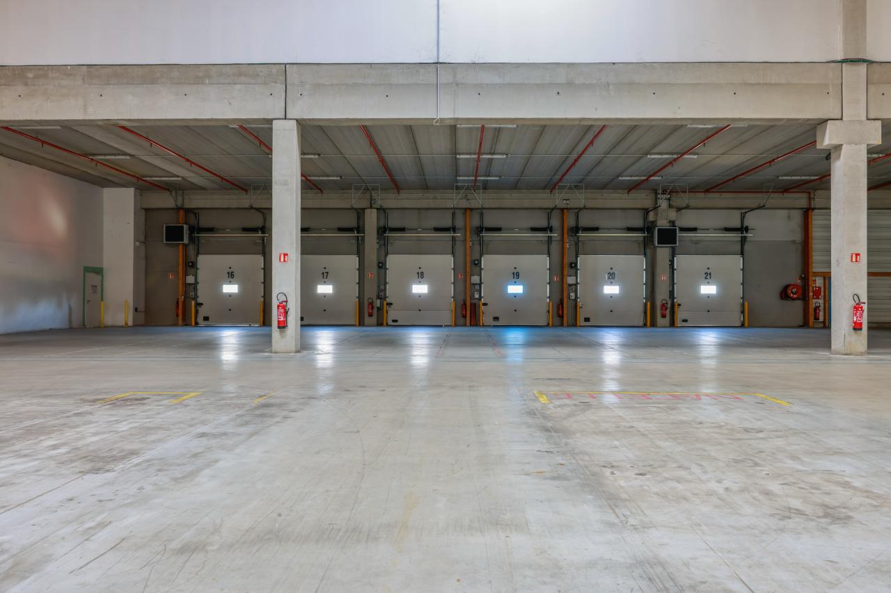 Location entrepôt classe a Brie-Comte-Robert Seine-et-Marne OLLOG2310439 10