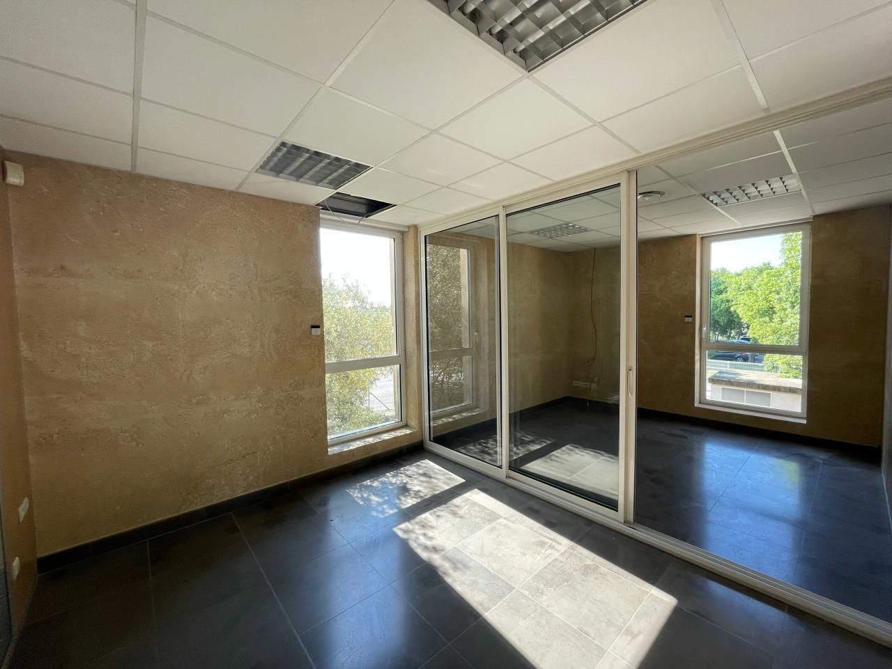 Vente local d'activité Montpellier Hérault OVACT2532440 30