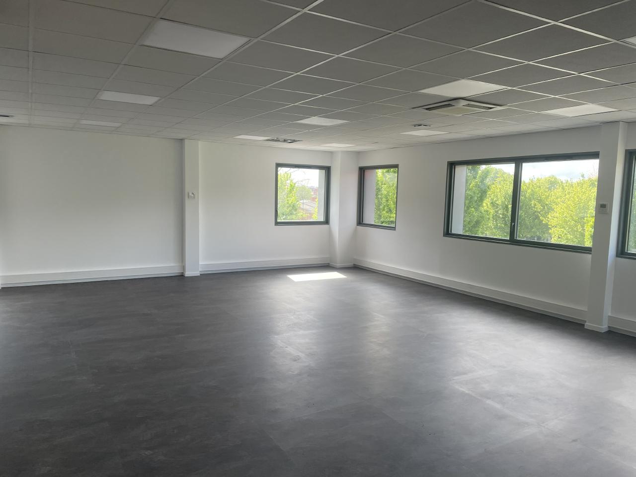 Location local d'activité Le Blanc-Mesnil Seine-Saint-Denis OLACT2106206 2