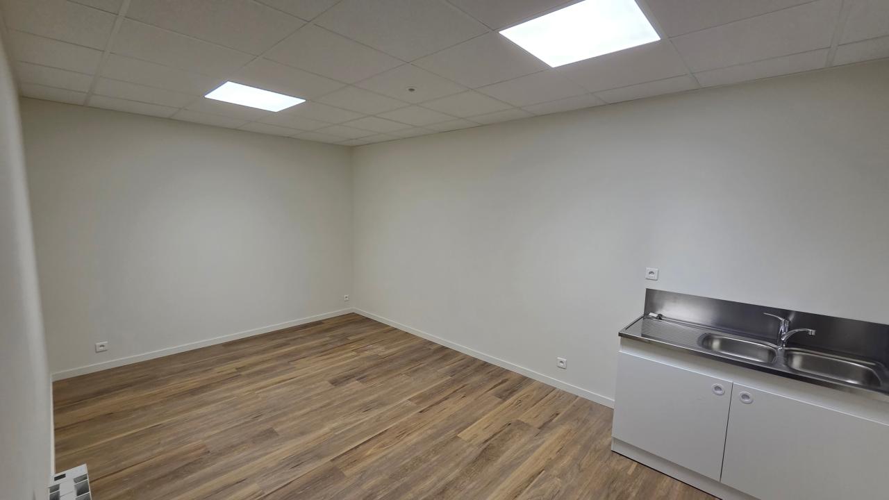 Location local d'activité Saint Thibault des Vignes Seine-et-Marne OLACT2530871 7