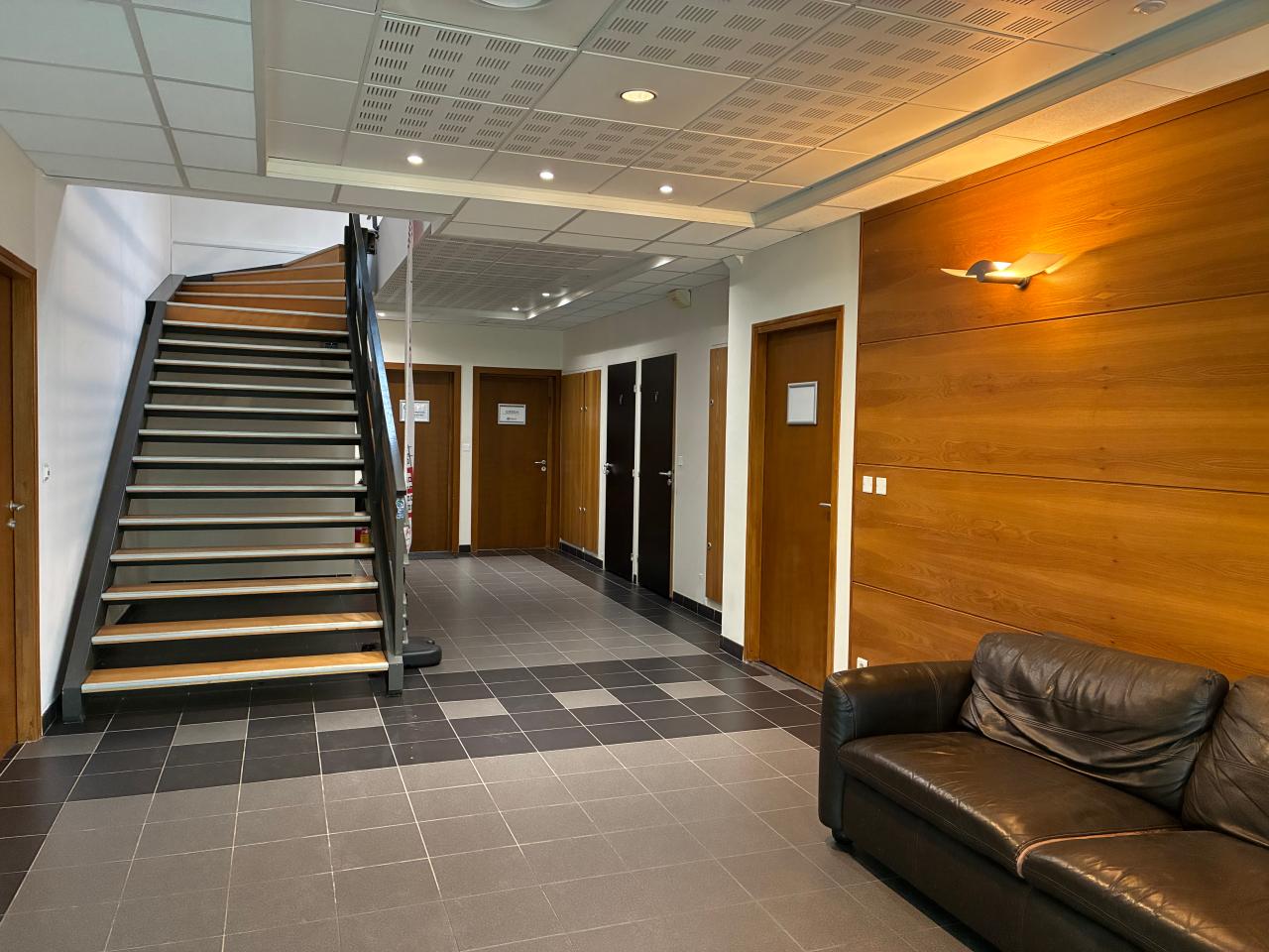 Location bureau Aix-en-Provence Bouches-du-Rhône OLBUR2318652 15