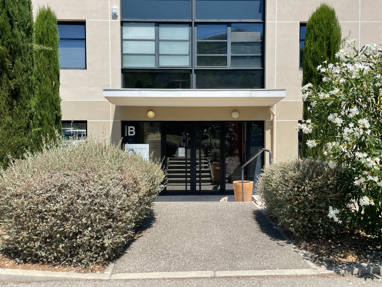 Location bureau Aix-en-Provence Bouches-du-Rhône OLBUR2428083 5