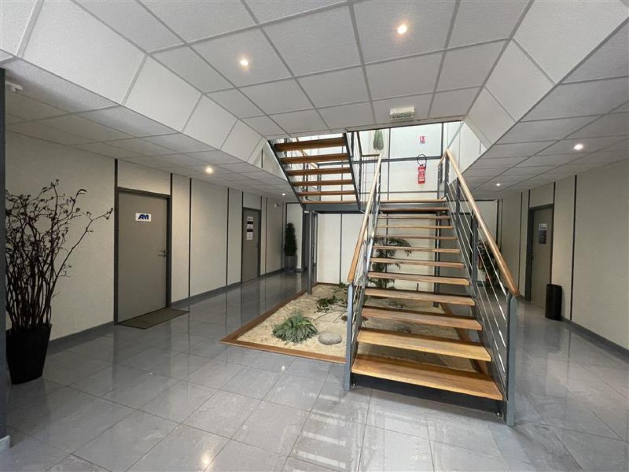 Location bureau Baillargues Hérault OLBUR2535144 2