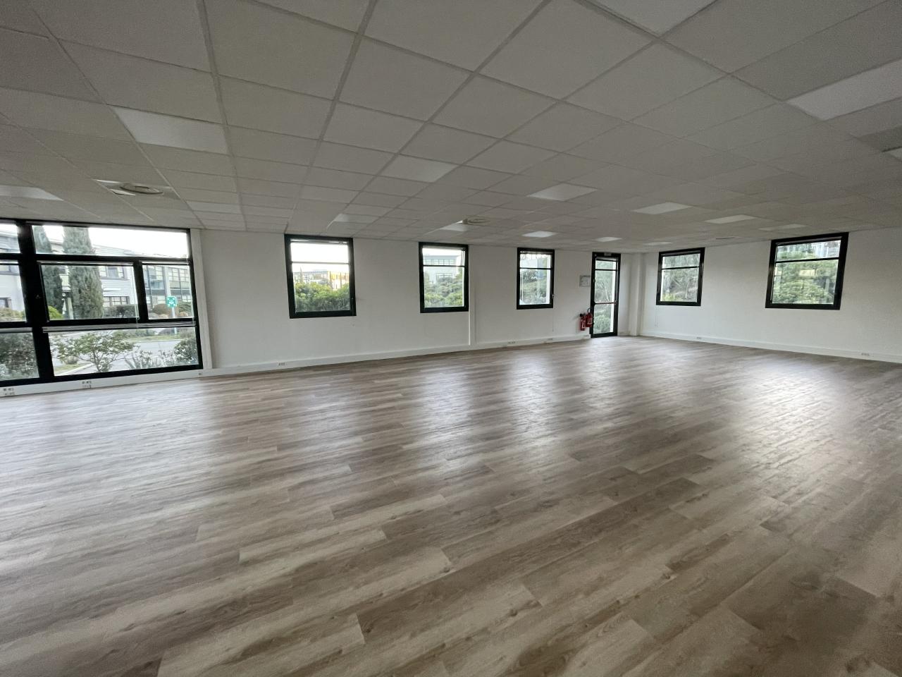 Location bureau Aix-en-Provence Bouches-du-Rhône OLBUR2420499 5