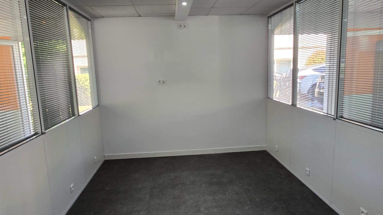 Vente bureau Gémenos Bouches-du-Rhône OVBUR2528693 5