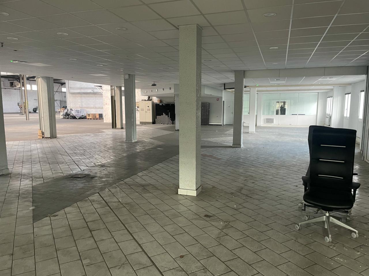 Location local d'activité Vaulx-en-Velin Rhône OLACT2427830 10