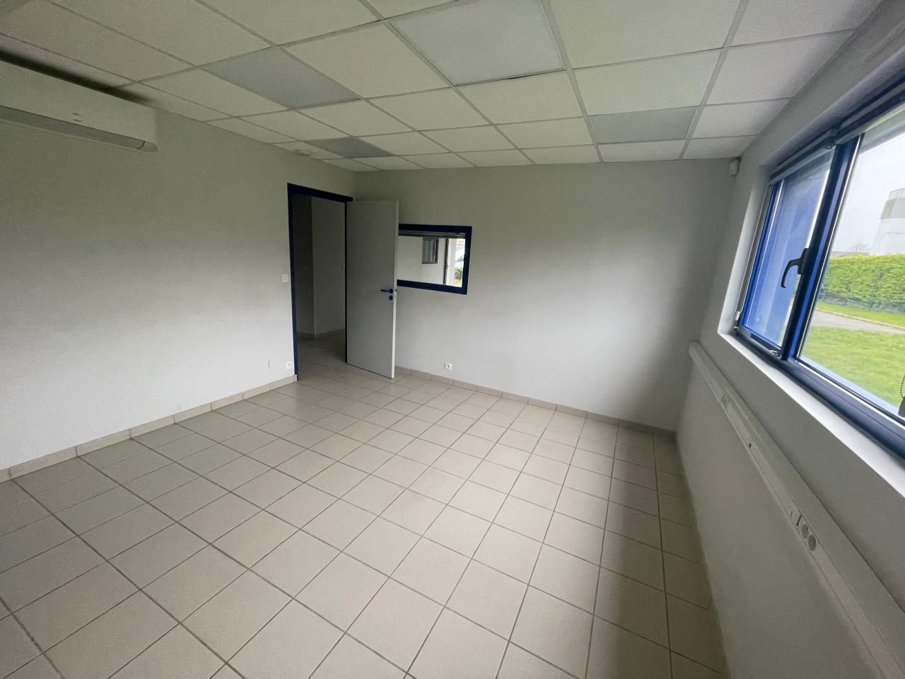 Location local d'activité Crevin Ille-et-Vilaine OLACT2530943 1