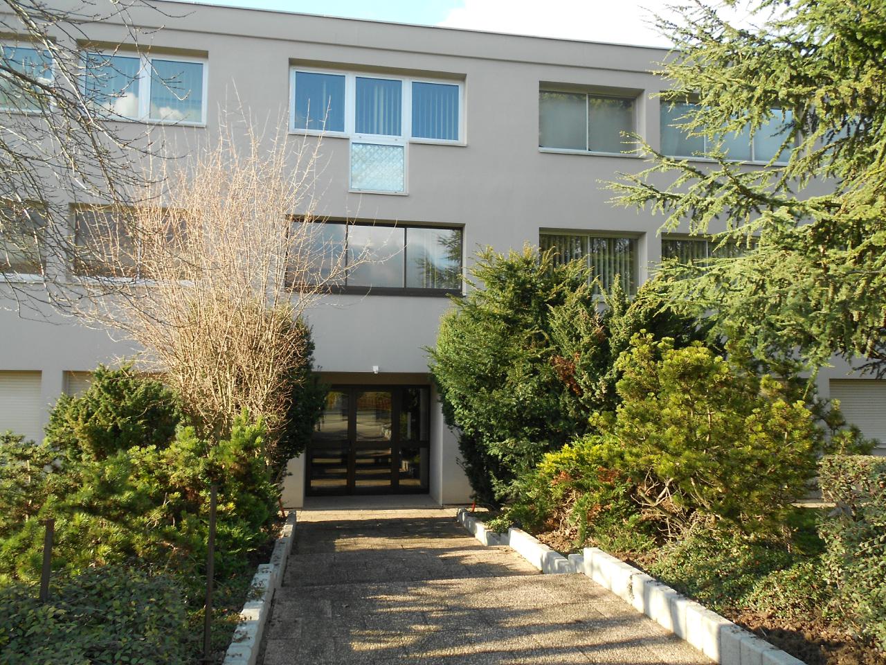 Location bureau Erstein Bas-Rhin OLBUR2309720 2