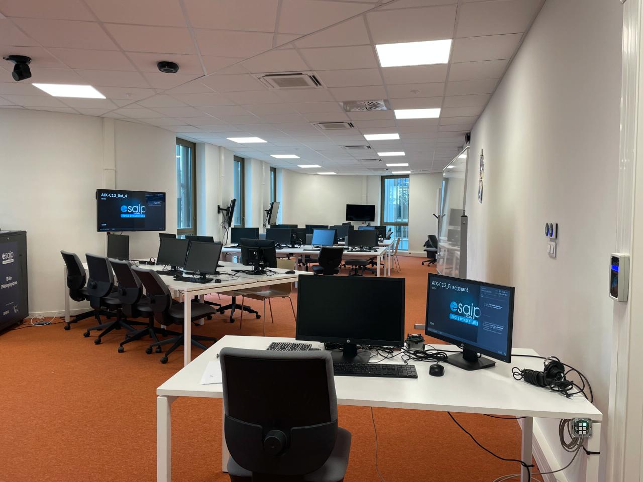 Location bureau Aix-en-Provence Bouches-du-Rhône OLBUR2530178 3