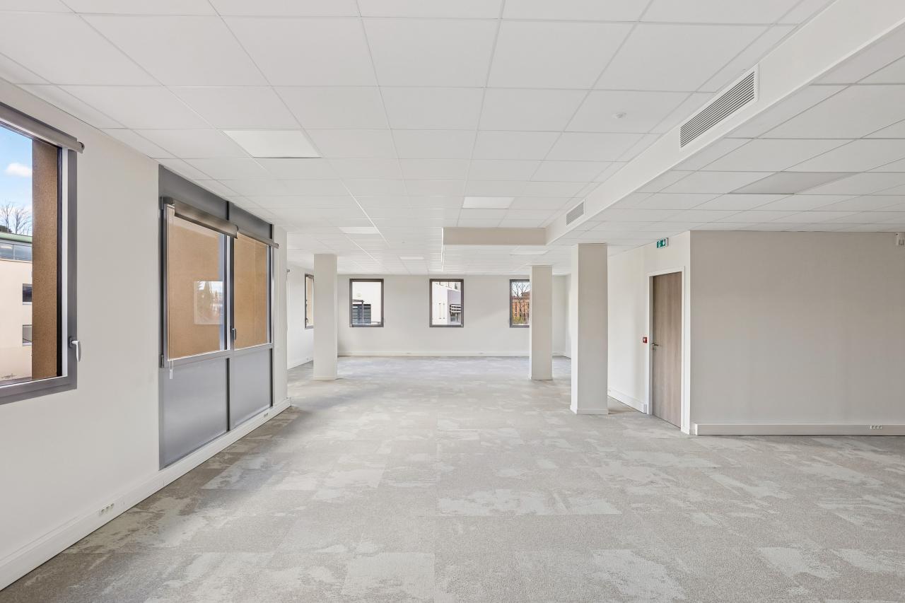 Location bureau Aix-en-Provence Bouches-du-Rhône OLBUR2115161 7