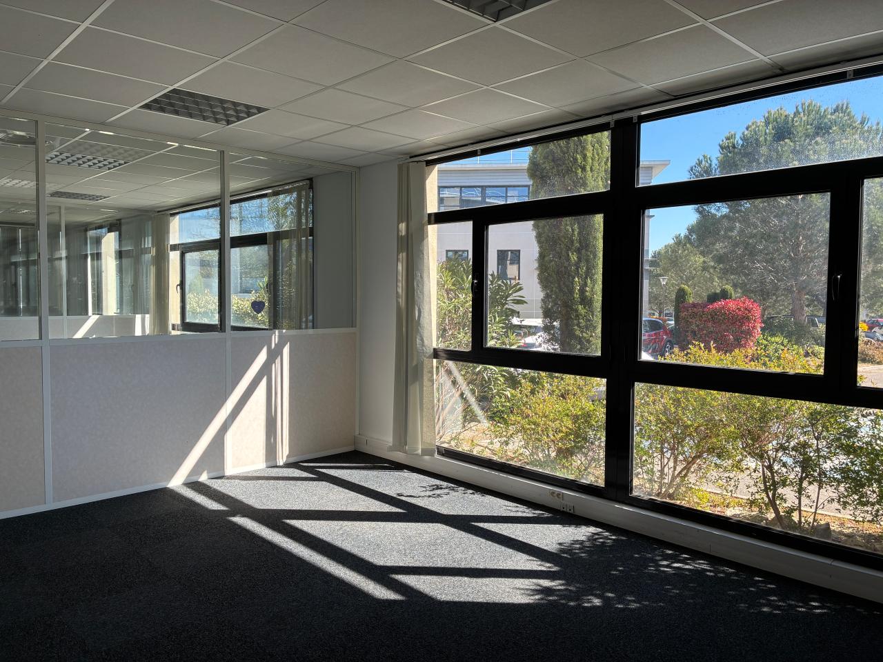 Location bureau Aix-en-Provence Bouches-du-Rhône OLBUR2428083 9