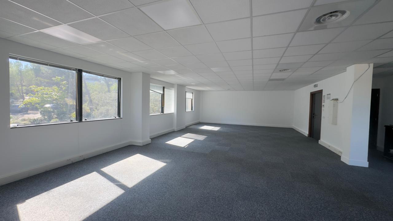 Location bureau Aix-en-Provence Bouches-du-Rhône OLBUR2115123 3