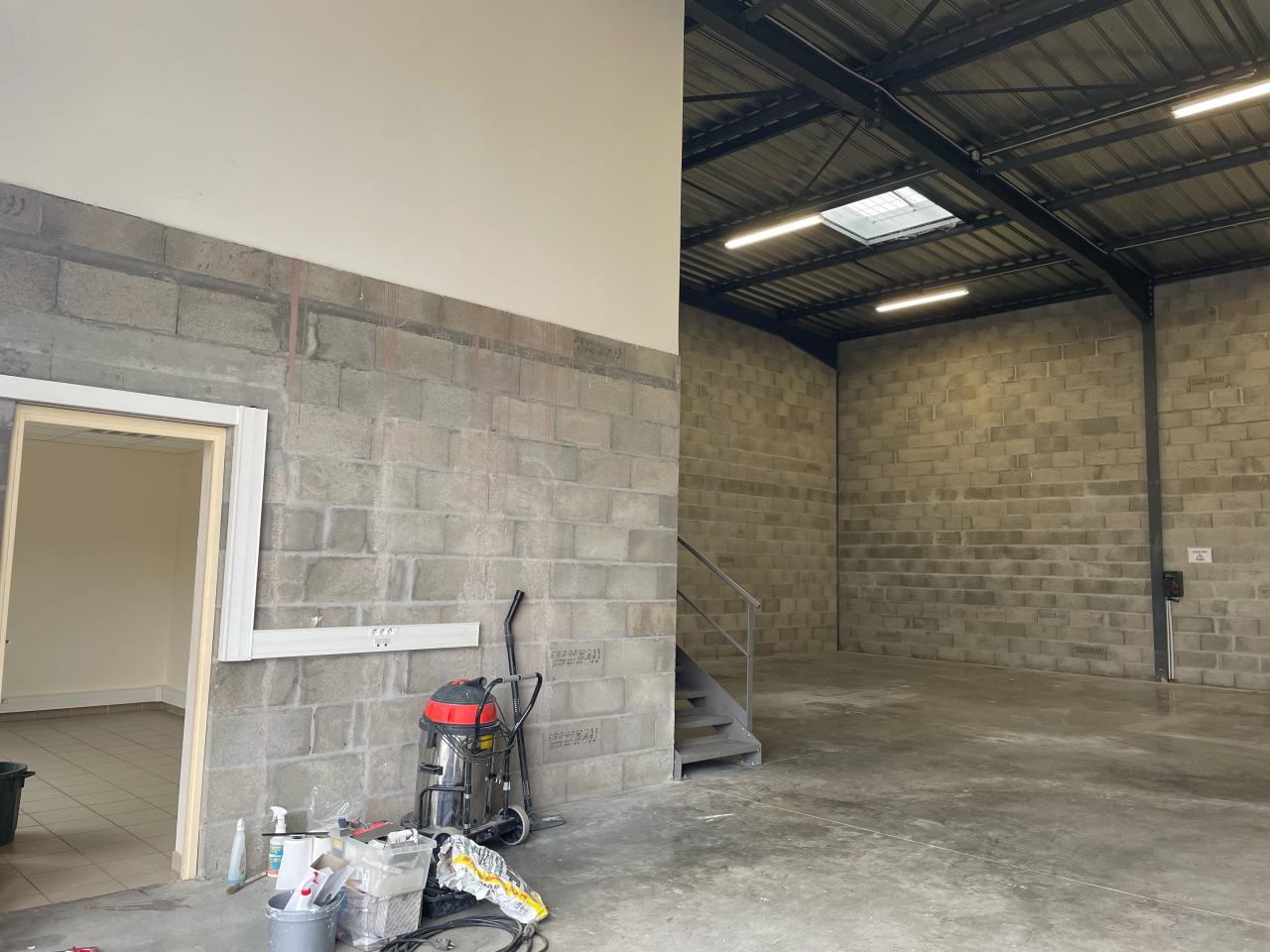 Location local d'activité Chassieu Rhône OLACT2109608 10