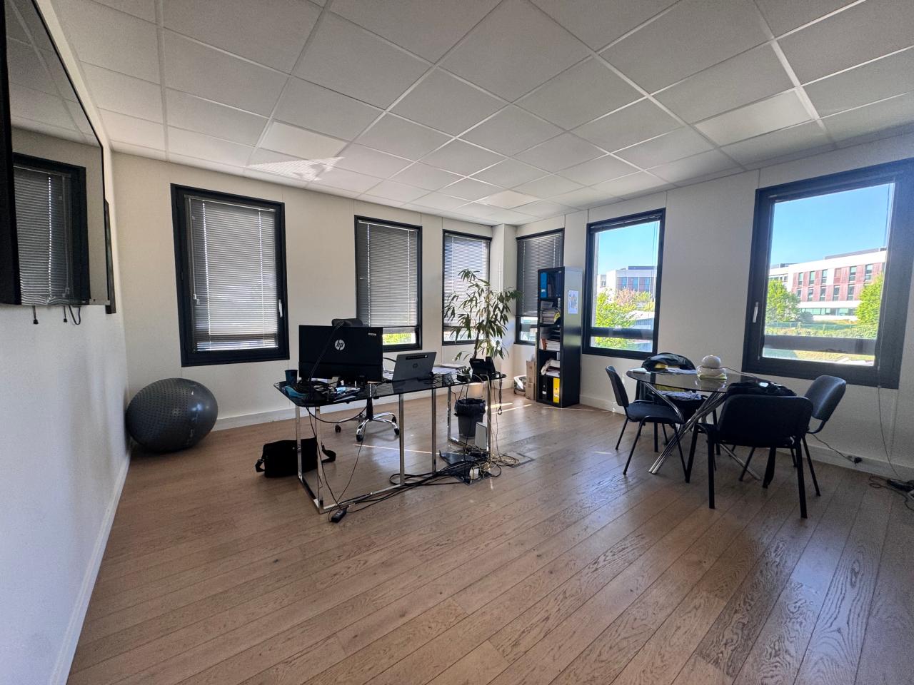 Vente bureau Champagne-au-Mont-d'Or Rhône OVBUR2642059 3