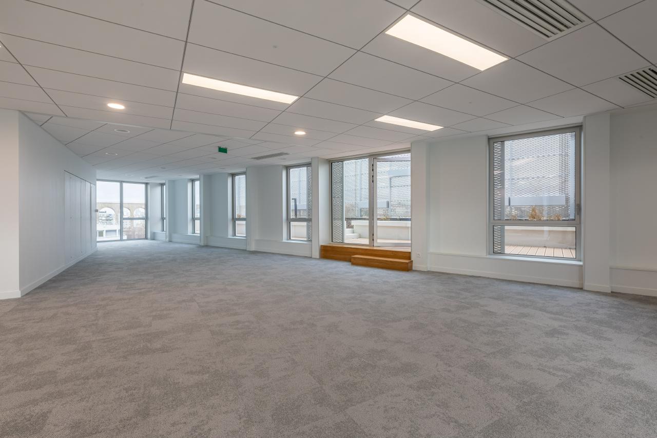 Location bureau Cachan Val-de-Marne OLBUR2200196 3