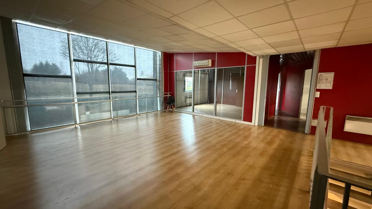 Location local d'activité Buc Yvelines OLACT2638235 7