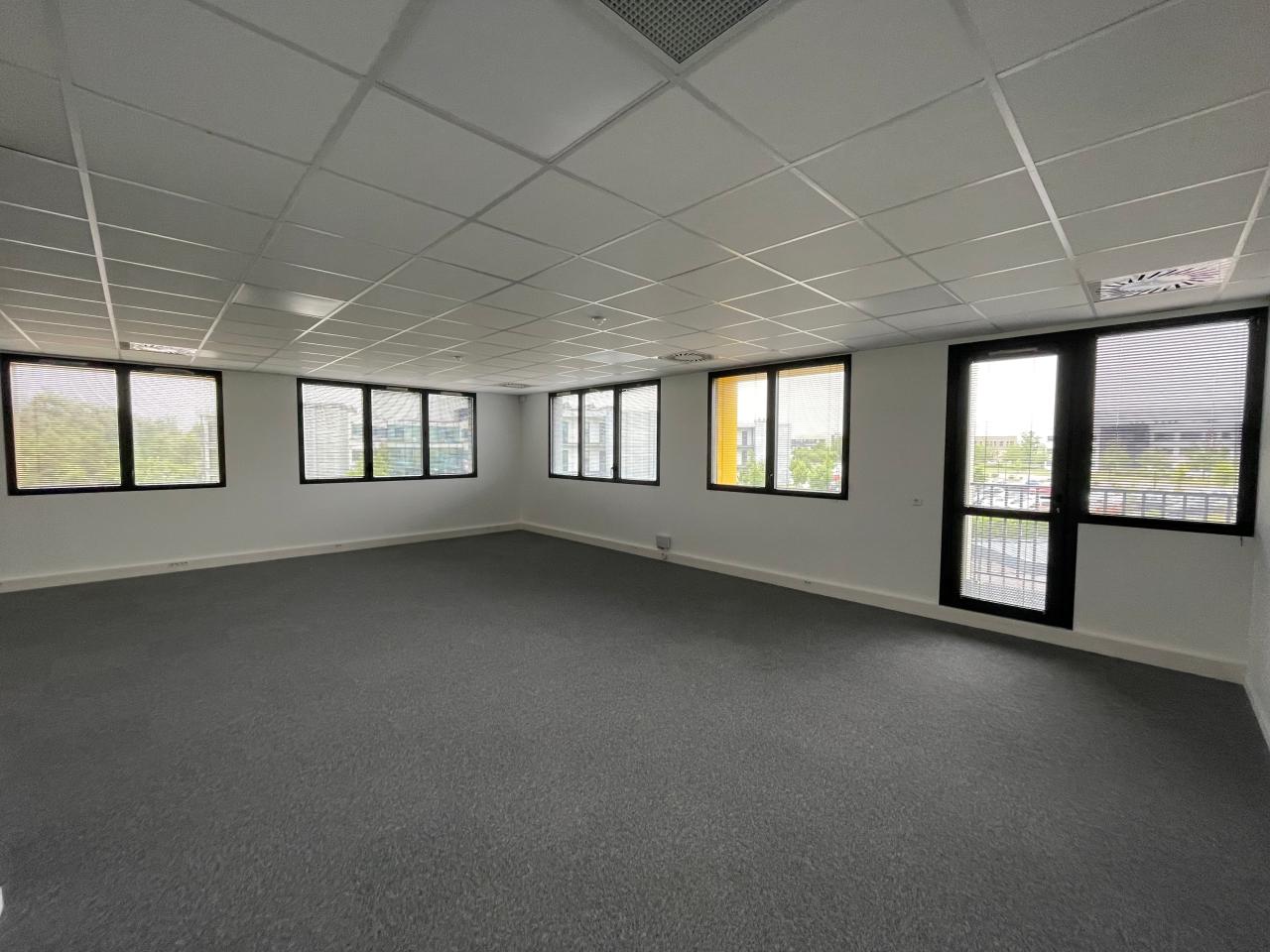 Location bureau Isneauville Seine-Maritime OLBUR2535788 1