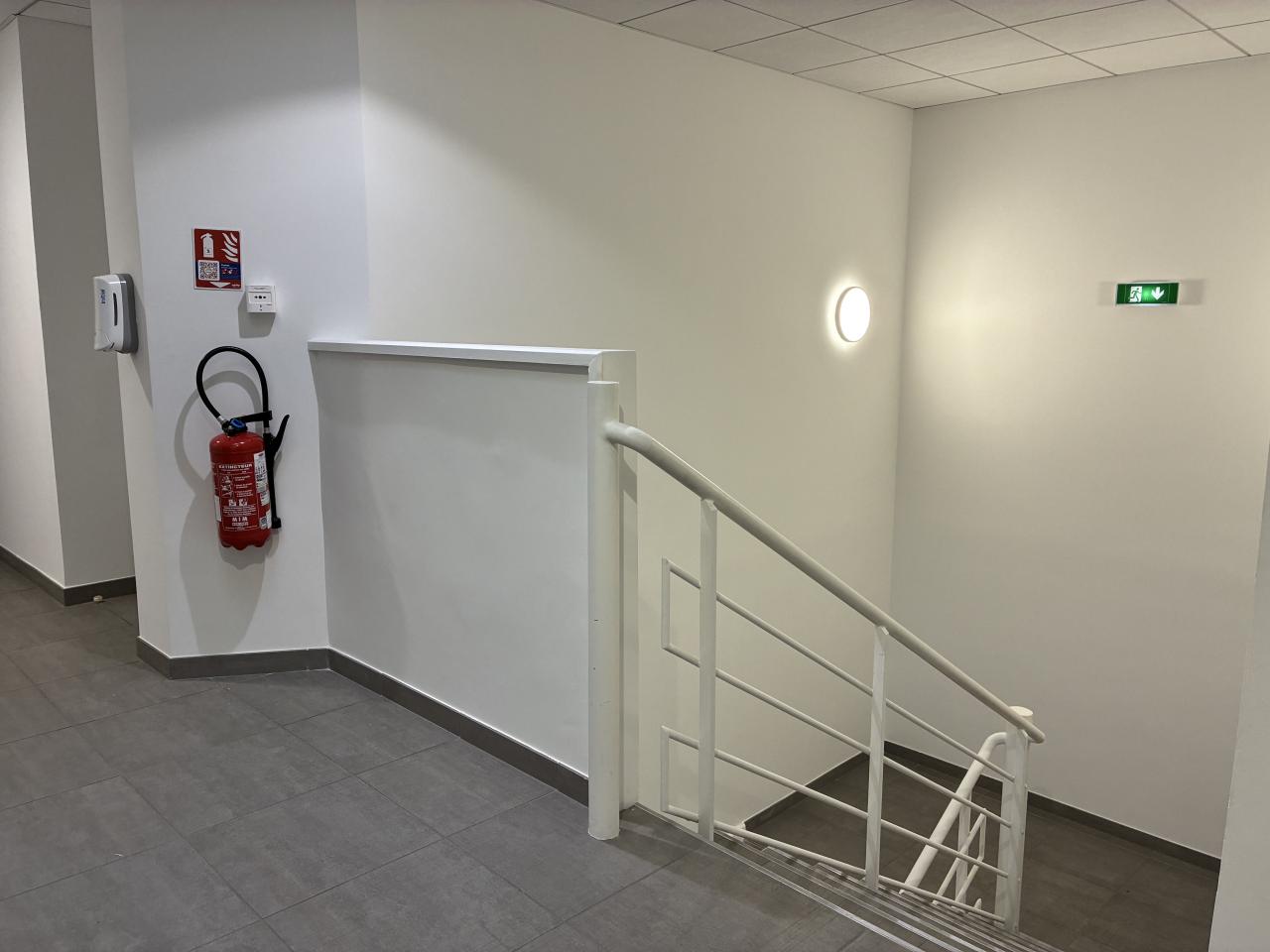 Location bureau Aix-en-Provence Bouches-du-Rhône OLBUR2115127 3