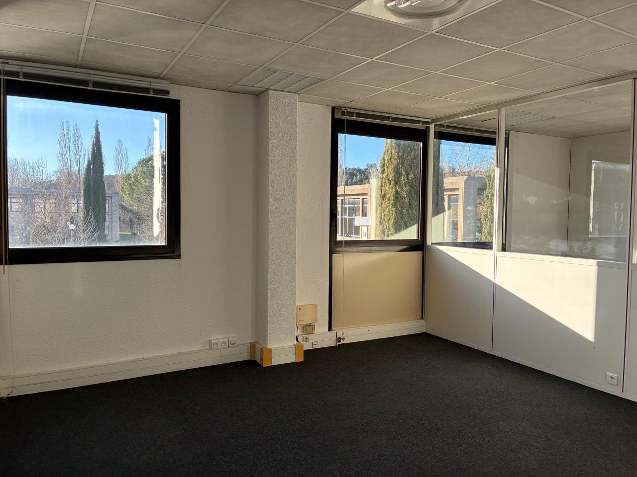 Location bureau Meyreuil Bouches-du-Rhône OLBUR2528805 3