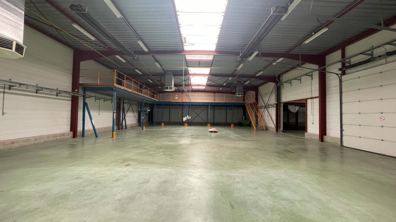 Vente local d'activité Saint-Germain-de-la-Grange Yvelines OVACT2533045 8