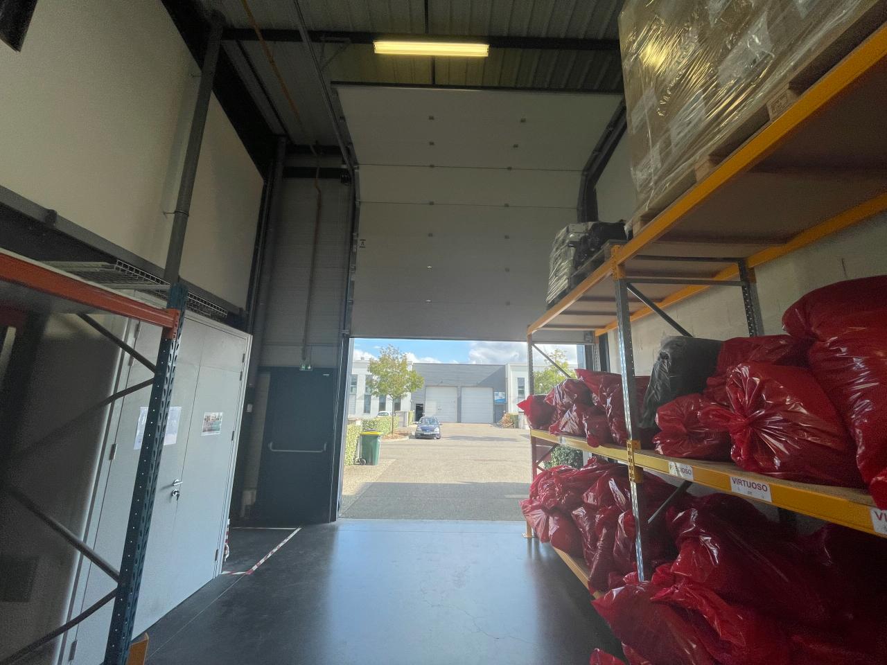 Vente local d'activité Vénissieux Rhône OVACT2534126 5