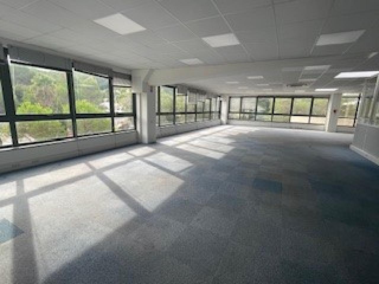 Location bureau Vallauris Alpes-Maritimes OLBUR2536530 3