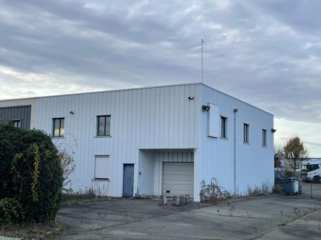 Vente bureau Ormes Loiret OVBUR2312114 3