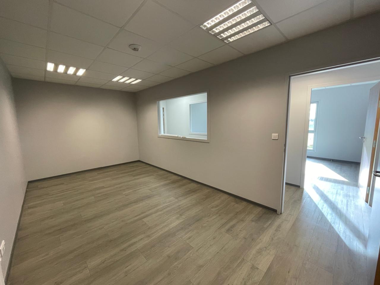 Location local d'activité Boos Seine-Maritime OLACT2534204 27