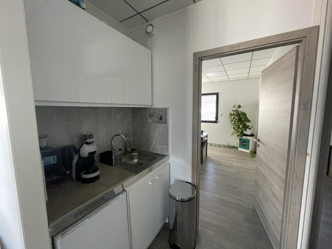 Vente bureau Fléville-devant-Nancy Meurthe-et-Moselle OVBUR2420177 7