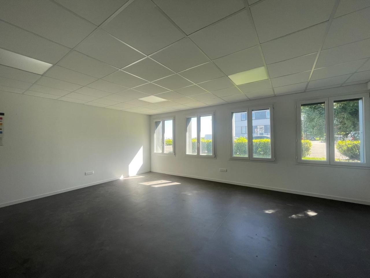Location local d'activité Épinoy Pas-de-Calais OLACT2642581 7