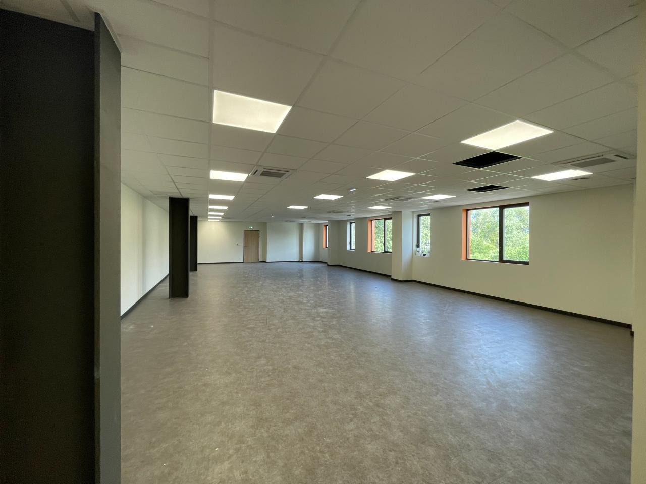 Vente bureau Méry Savoie OVBUR2423551 2