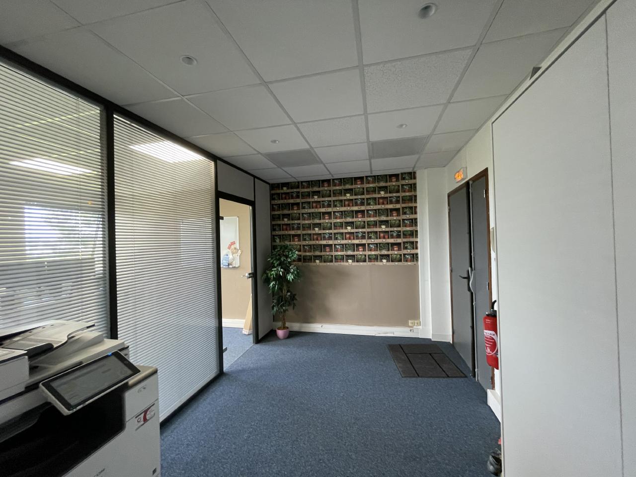 Location bureau Aix-en-Provence Bouches-du-Rhône OLBUR2115148 6