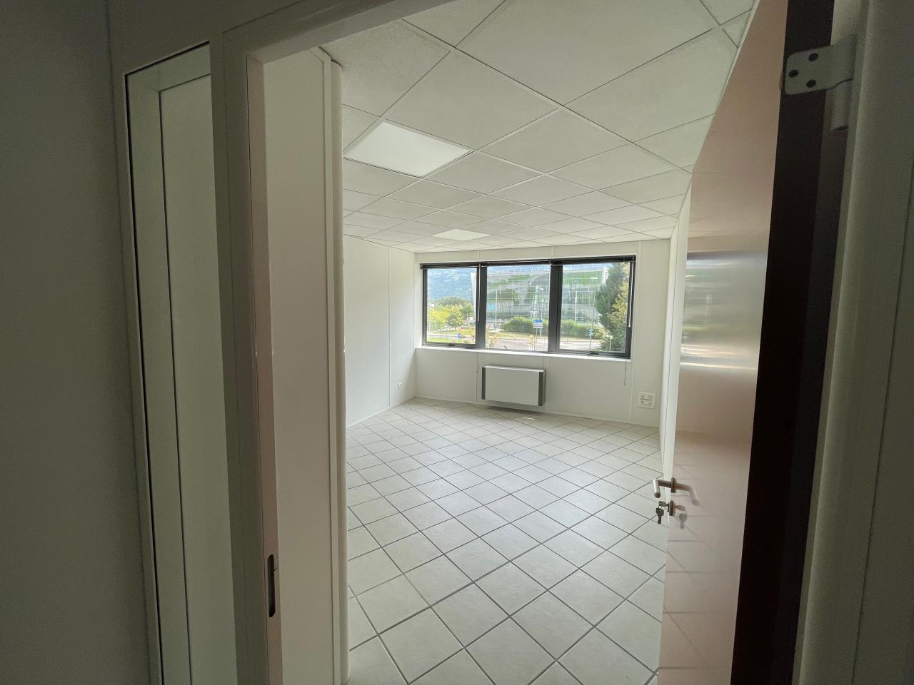 Location bureau Montbonnot-Saint-Martin Isère OLBUR2315318 5