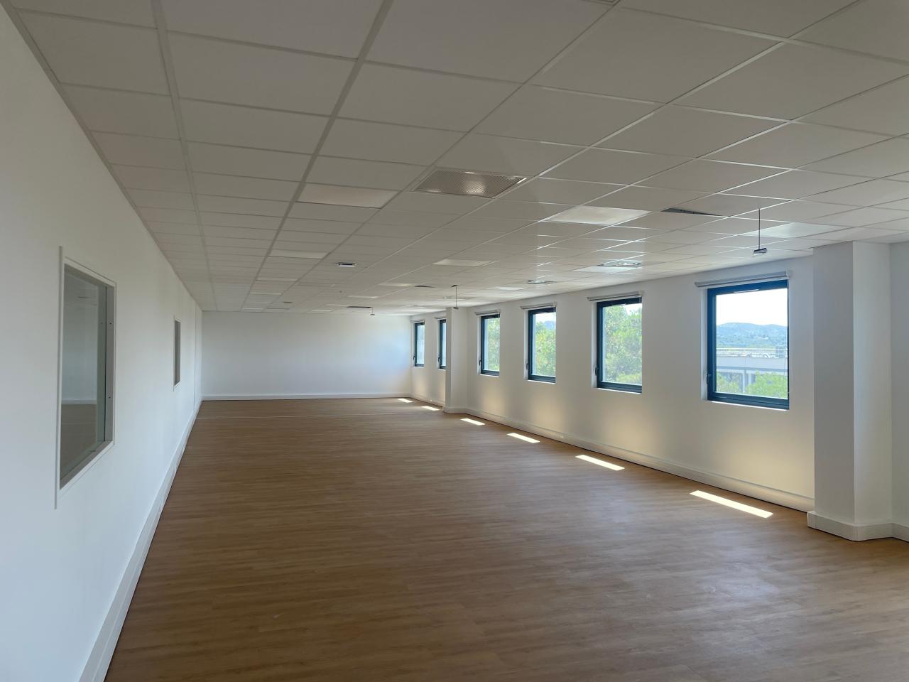Location local d'activité Vitrolles Bouches-du-Rhône OLACT2646284 1