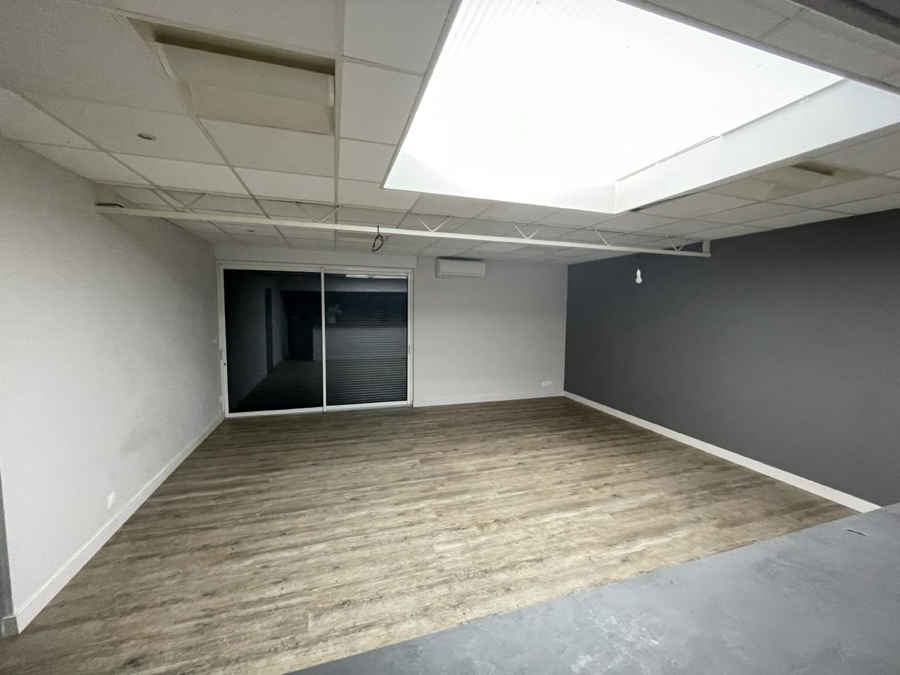 Location bureau Tours Indre-et-Loire OLBUR2532086 10