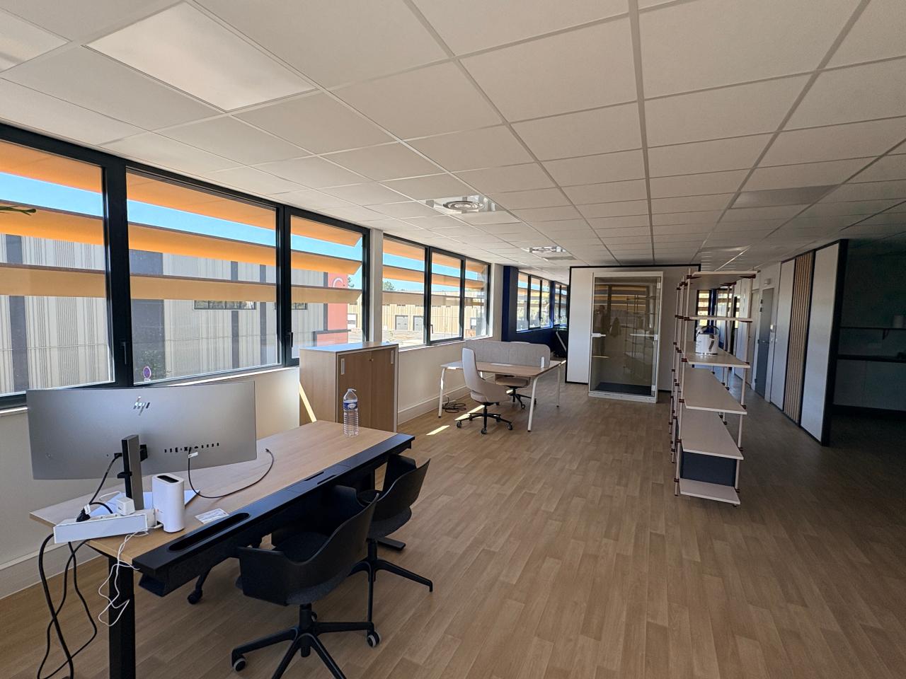 Location local d'activité Le Haillan Gironde OLACT2316412 3