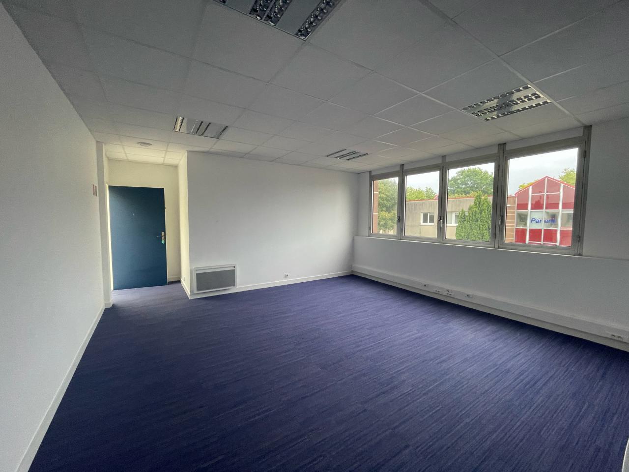 Location bureau Cesson-Sévigné Ille-et-Vilaine OLBUR2312444 2