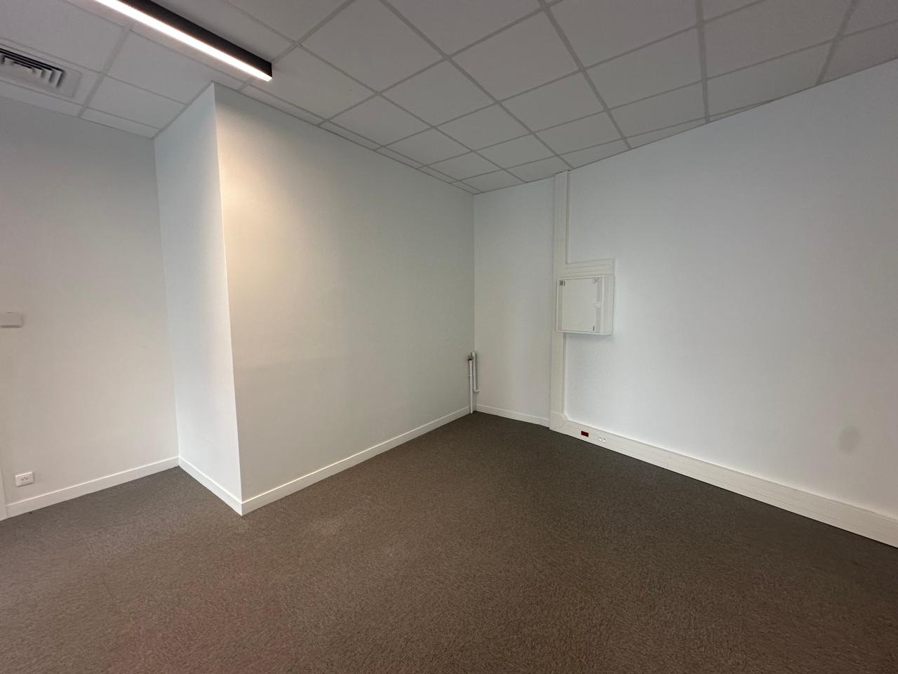 Location bureau Tours Indre-et-Loire OLBUR2537952 6