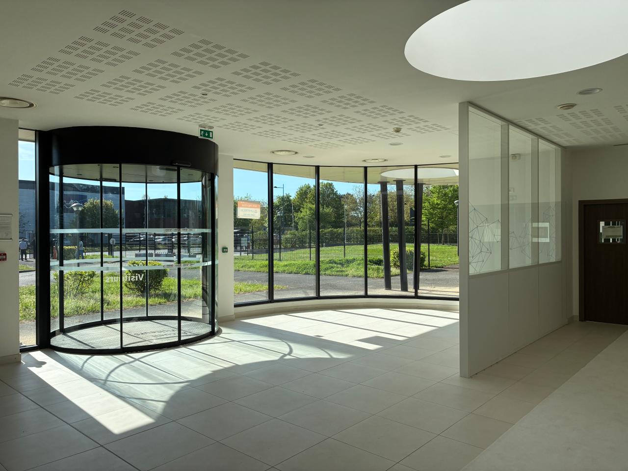 Location local d'activité Élancourt Yvelines OLACT2640675 11