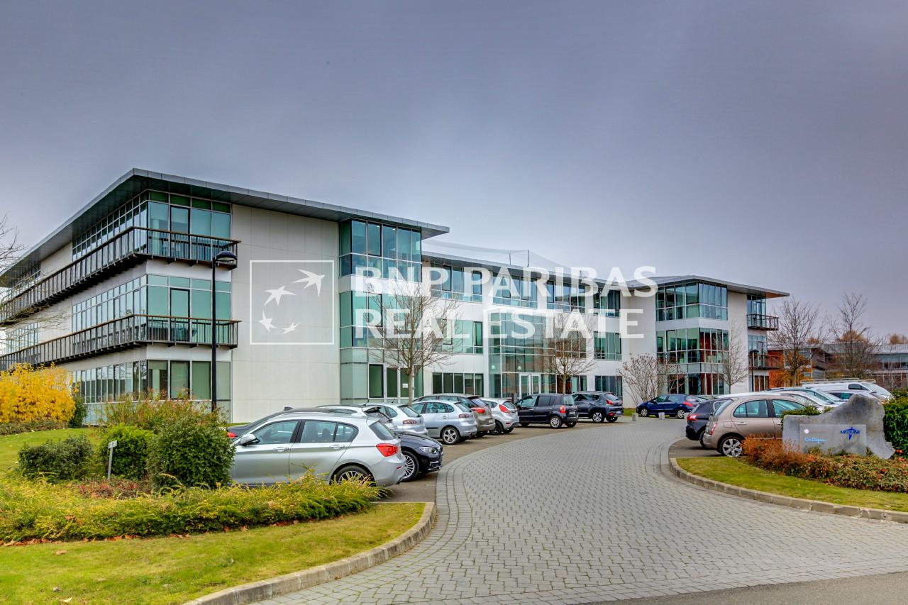 Location bureau Voisins-le-Bretonneux Yvelines OLBUR2308173 9