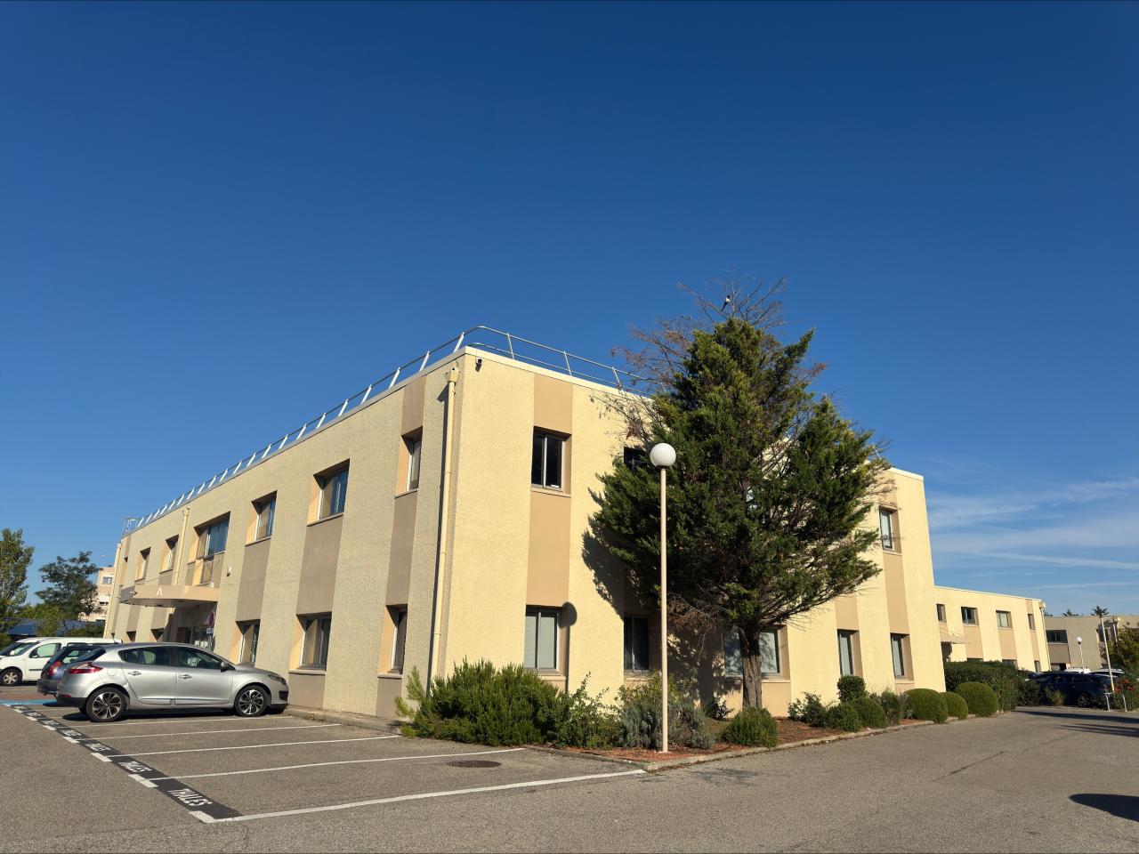 Location bureau Vitrolles Bouches-du-Rhône OLBUR2114930 15