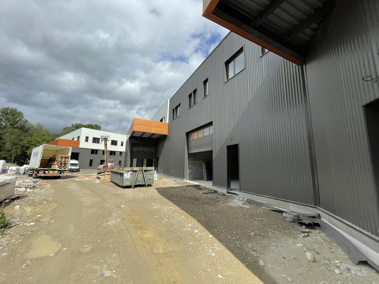 Vente bureau Méry Savoie OVBUR2423551 17